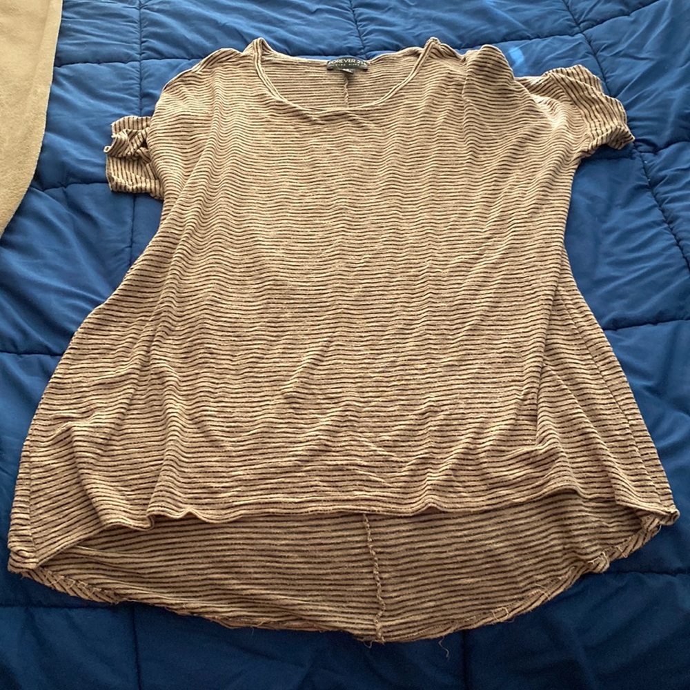 Forever 21 size 2X tan with black stripe high/low blouse